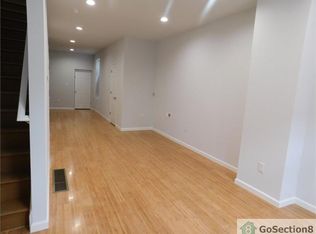 2641 N Myrtlewood St, Philadelphia, PA 19132
