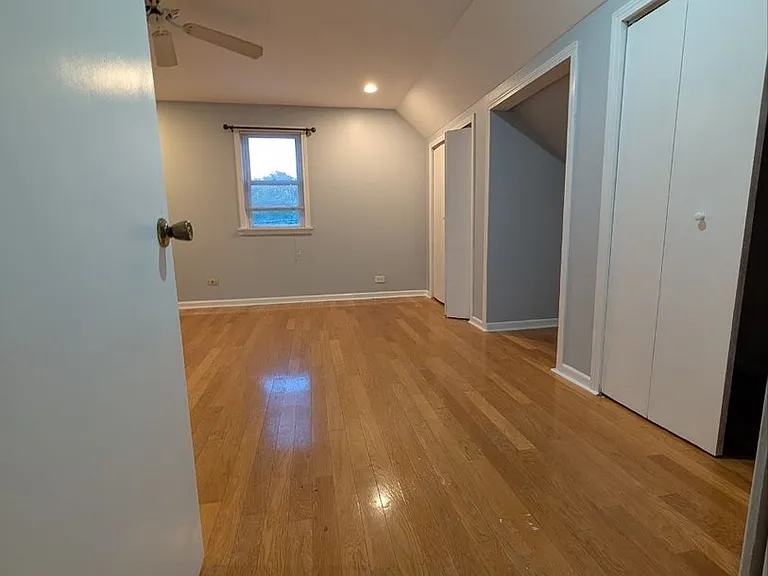 2525 Westover Ave — Photo 8
