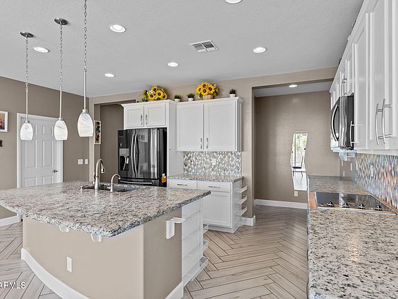5th image of 3355 RISING SUN Ridge