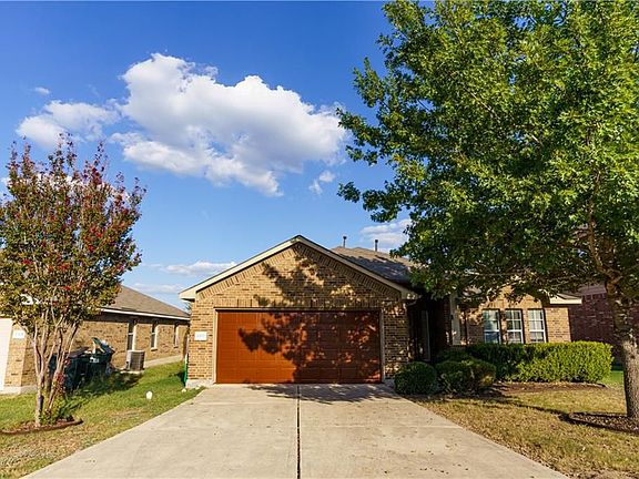 2nd image of 1207 Cherrywood
