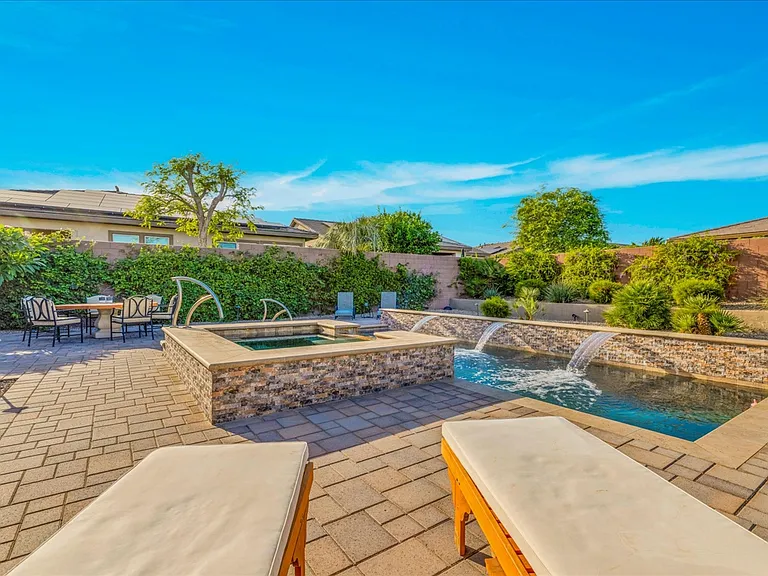 51535 N Two Palms Way — Photo 31