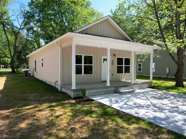 1130 18th St NW, Cleveland, TN 37311