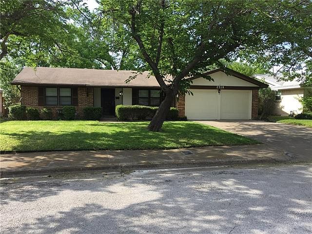 1st image of 2318 Miriam Ln