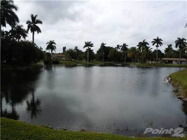 20 Jasmine Ct, Plantation, FL 33317