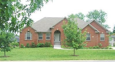 1st image of 100 Heritage Ln