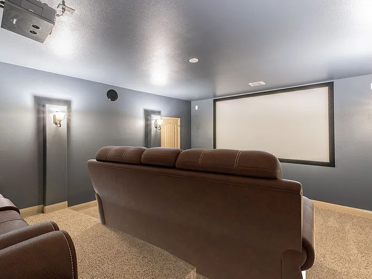 7565 Rawlins Ln — Photo 43