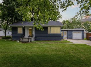 448 S Madison St, Evansville, WI 53536