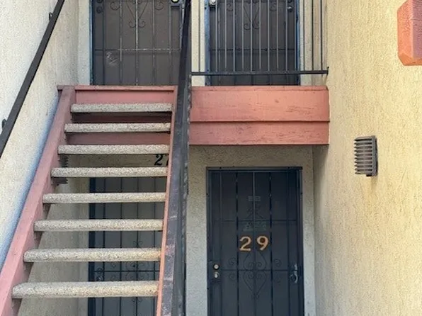 1056 S Idaho St APT 30, La Habra, CA 90631