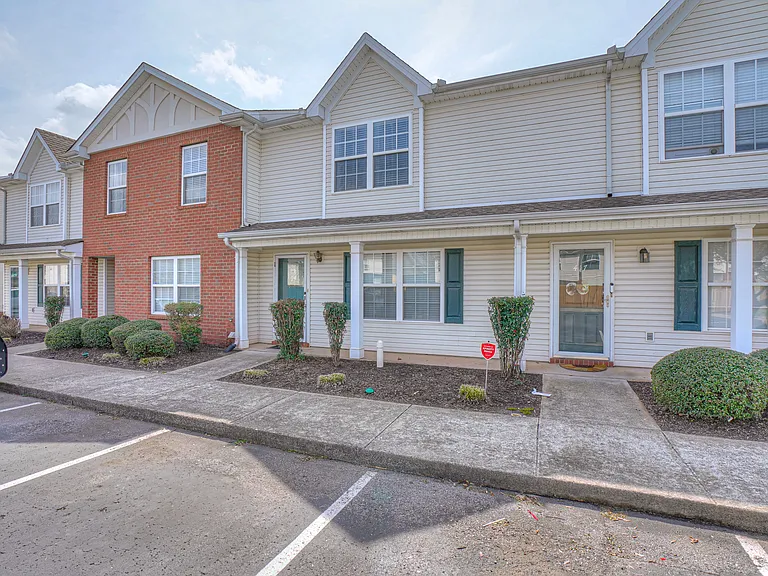 415 Arapaho Dr — Photo 18
