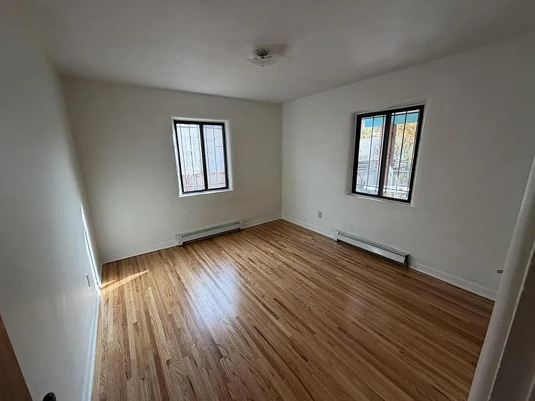 4628 Robin Ave NE — Photo 7
