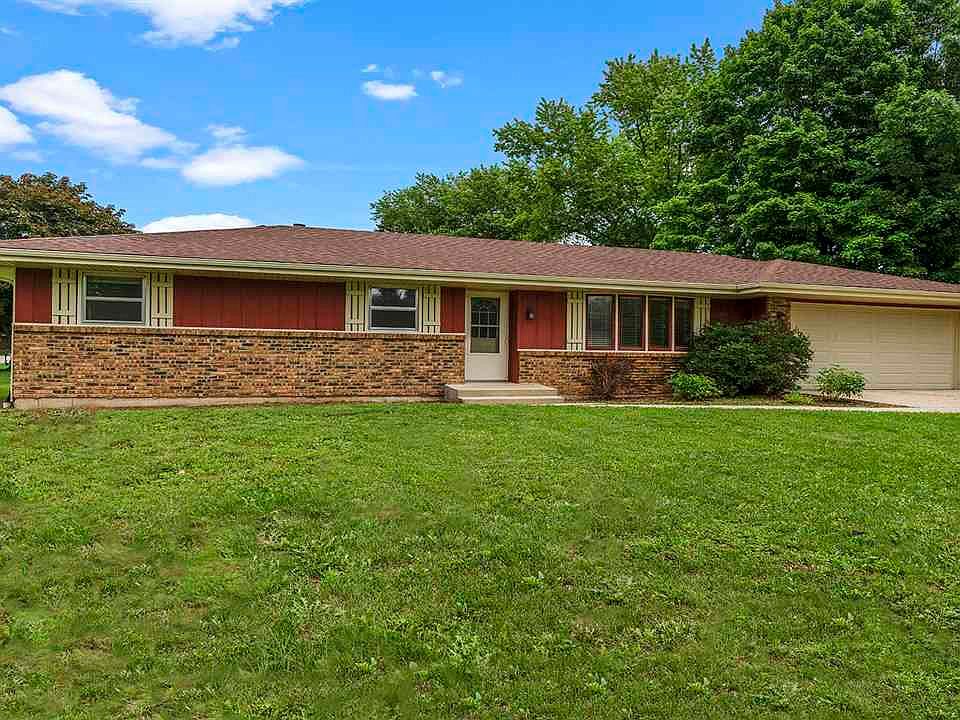 1st image of 9617 Zinnia Dr