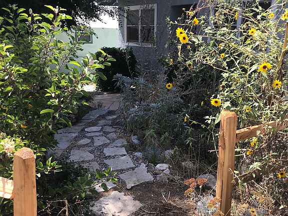 2nd image of 6537 Elder St