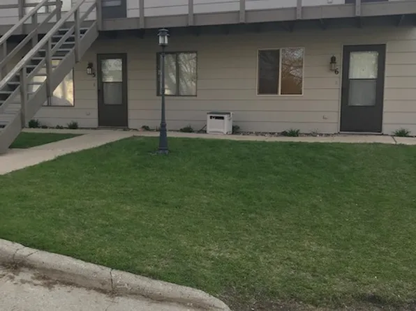 905 1st Ave #2, Rock Rapids, IA 51246
