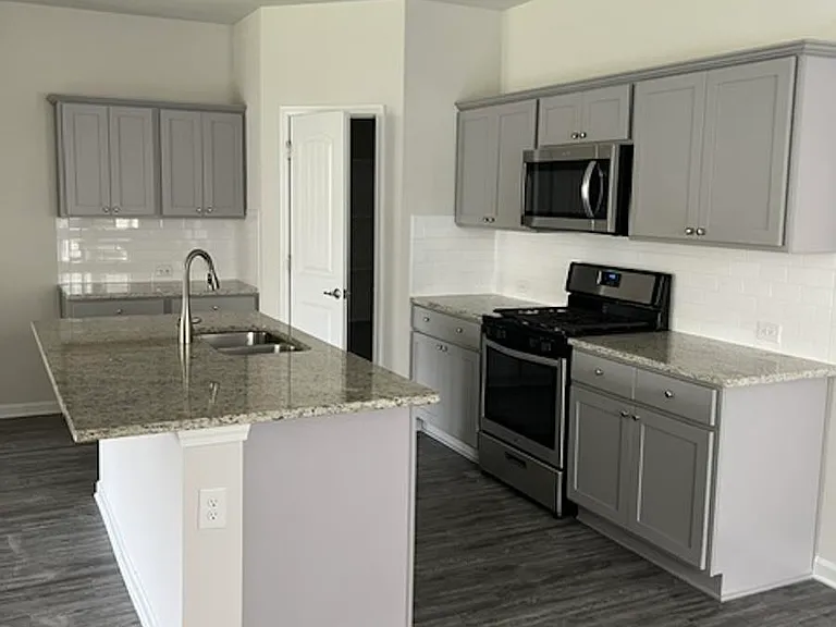 6708 Tiger Pointe Dr — Photo 4