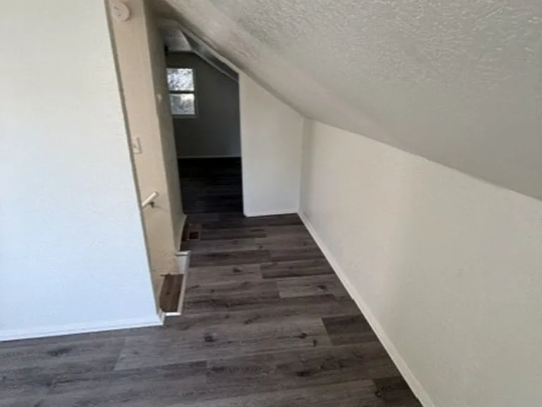2619 Scott St — Photo 17