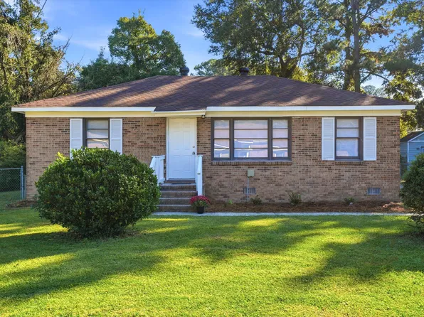 304 Mary Scott Dr, Goose Creek, SC 29445