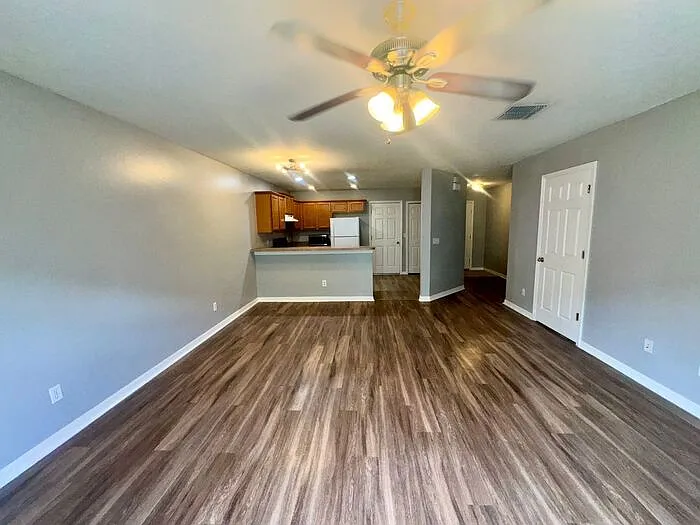 533 Cresting Oak Cir — Photo 7