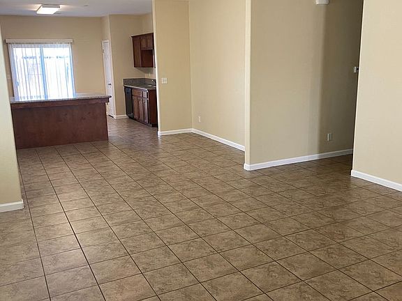 3rd image of 309 Joya Dr