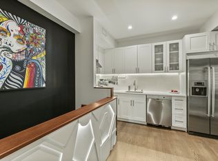218 N 8th St #1F, Brooklyn, NY
