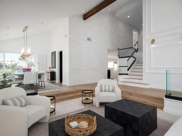 1177 Countrywood Ln, Vista, CA 92081