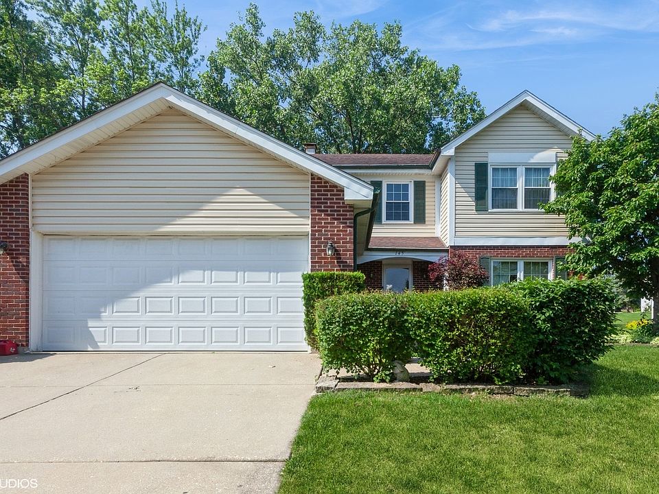 1st image of 145 Rumsey Pl