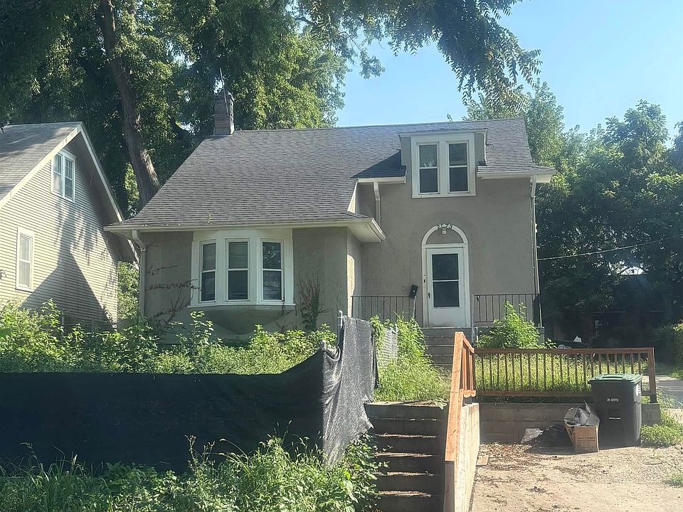 1st image of 2573 Ida St