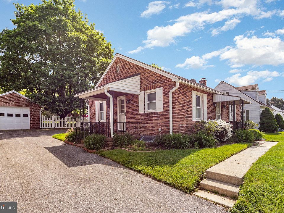 18 Valley Rd, Jacobus, PA 17407 Zillow