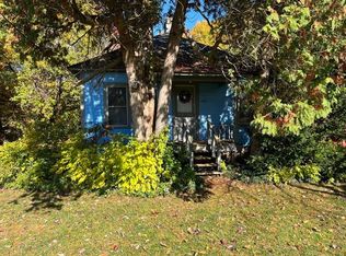 100 Bull Hill Rd, Sunderland, MA 01375