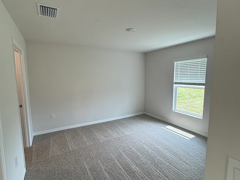 1106 Bourbon Ave — Photo 9