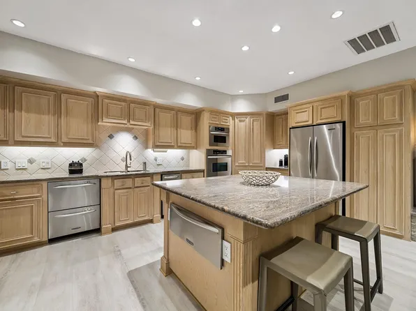 11711 Memorial Dr APT 95, Houston, TX 77024