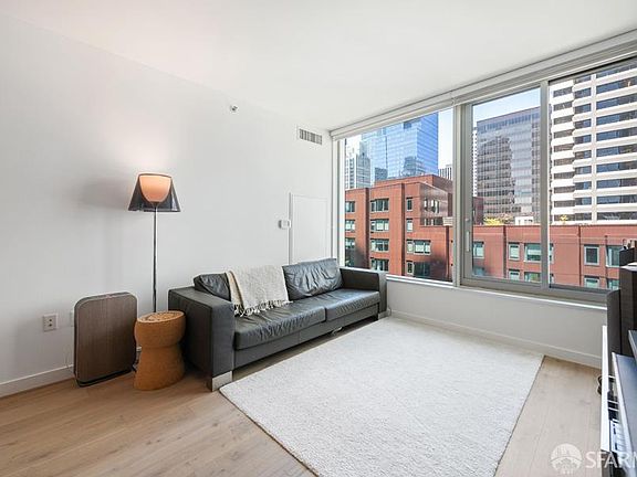 3rd image of 318 Spear St Unit 8H