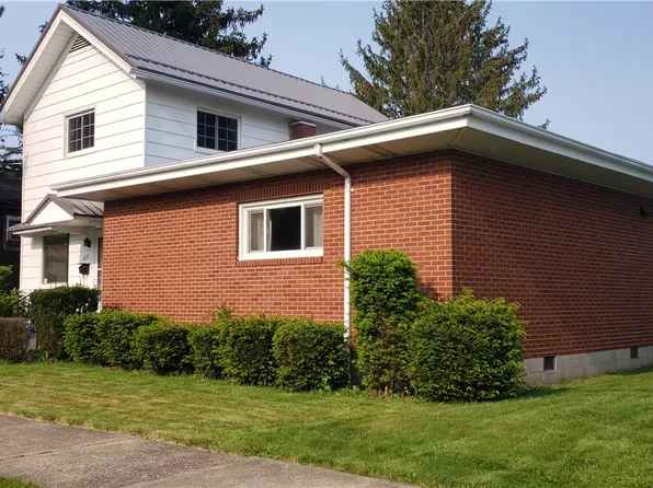 219 S Main St, Punxsutawney, PA 15767