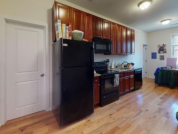 2nd image of 1310-12 N Carlisle St #2F