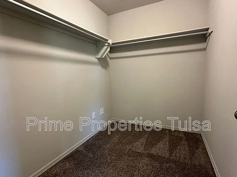 13441 S 72nd Ct E — Photo 11