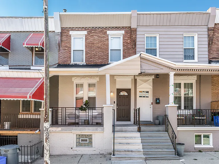 1540 N Hollywood St — Photo 19