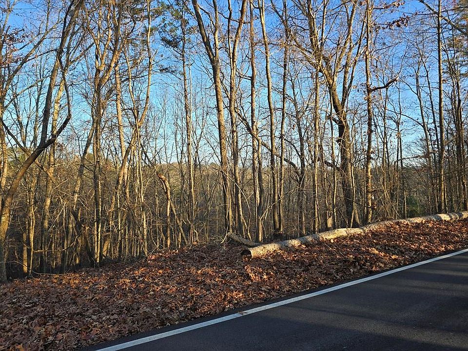 1st image of 476 Riverview Dr