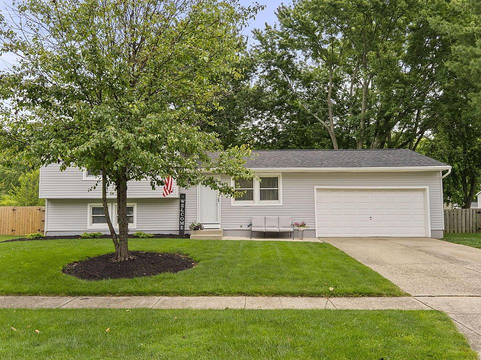 1st image of 442 Hilltop Dr