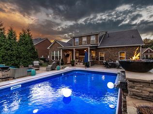 592 Goodman Dr, Gallatin, TN 37066