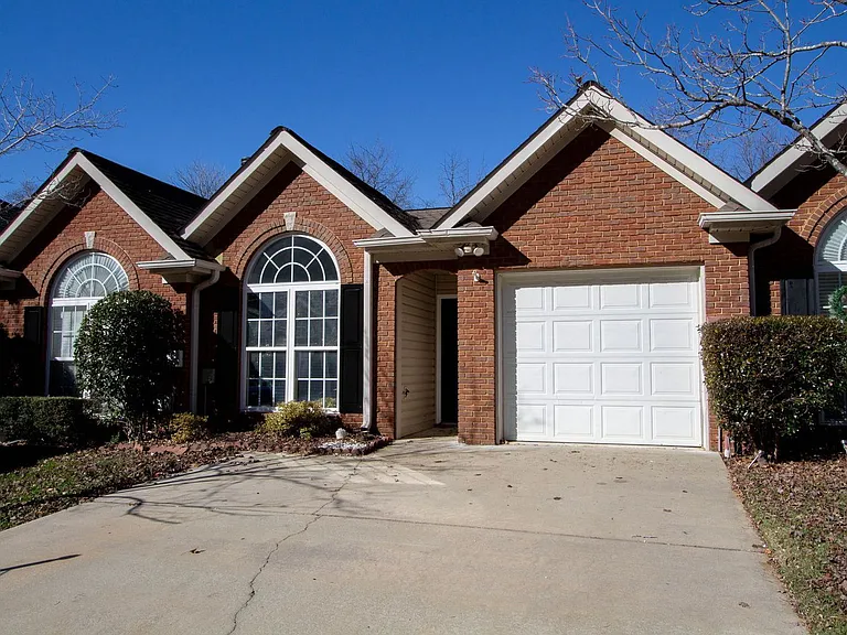 157 Hayesbury Ct — Photo 4