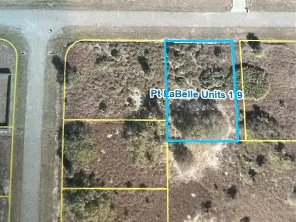 3018 Honeywood Rd, Labelle, FL 33935