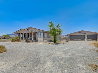 1190 W Bunarch Rd, Pahrump, NV 89060