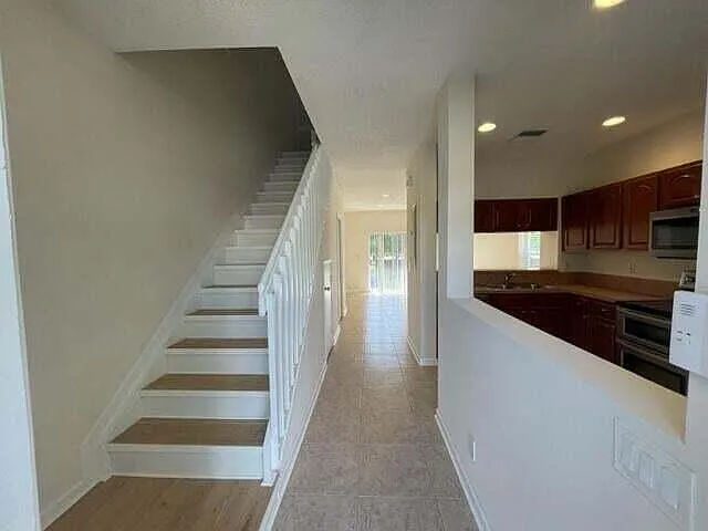 5219 Palmbrooke Cir — Photo 13