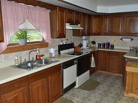3rd image of 23337 County Road 452
