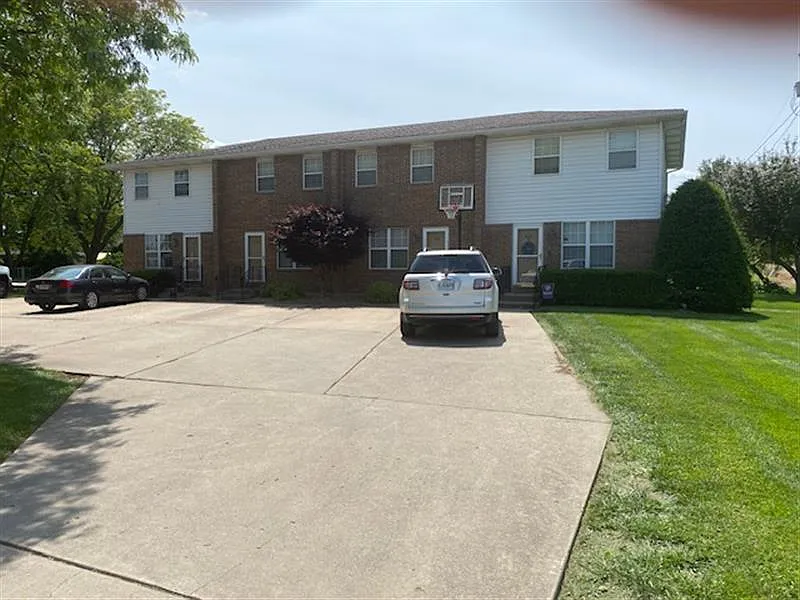 Sunflower Street Apartments — Photo 1