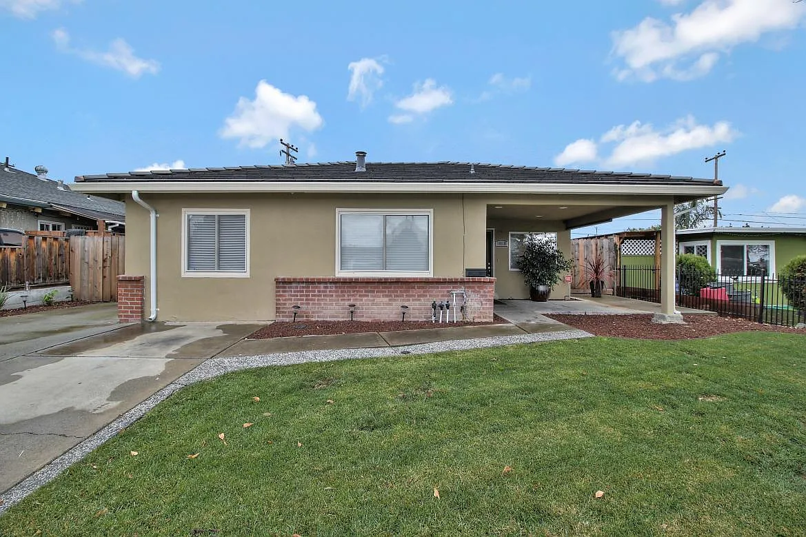 14160 Candler Ave photo 1