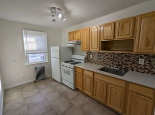 334 E Essex Ave FLOOR 1, Lansdowne, PA 19050