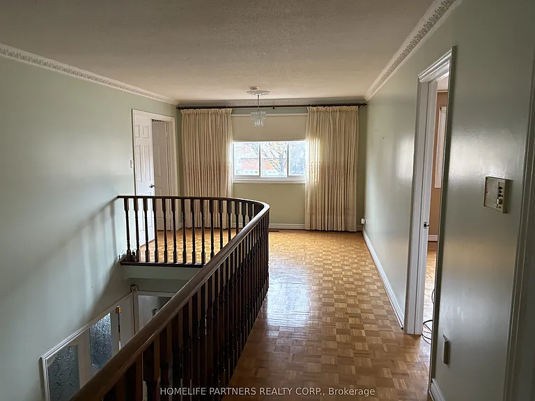 10 Glenvilla Rd — Photo 6