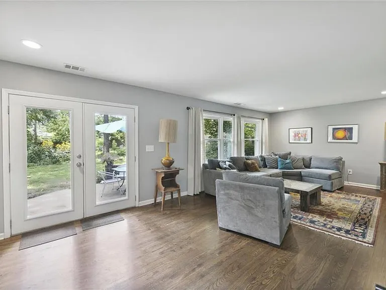 4142 Blackhawk Dr — Photo 8