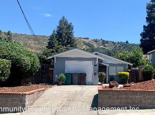 7120 Greenly Dr, Oakland, CA