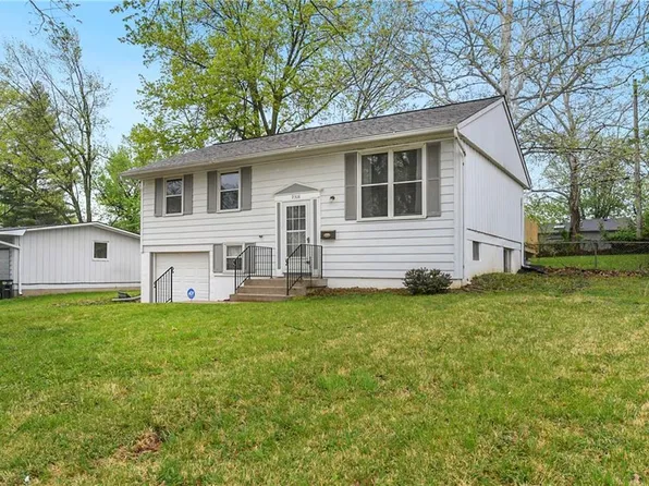 9308 Farley Ave, Kansas City, MO 64138